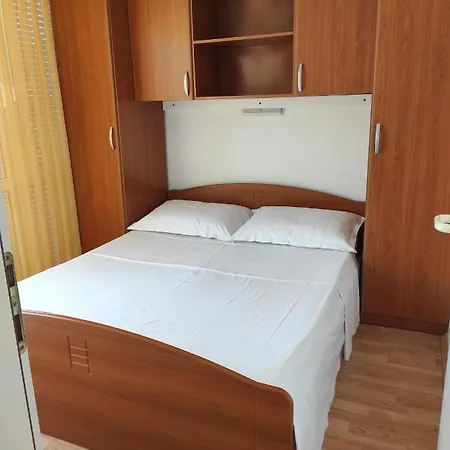 Apartmani Selce Exterior photo