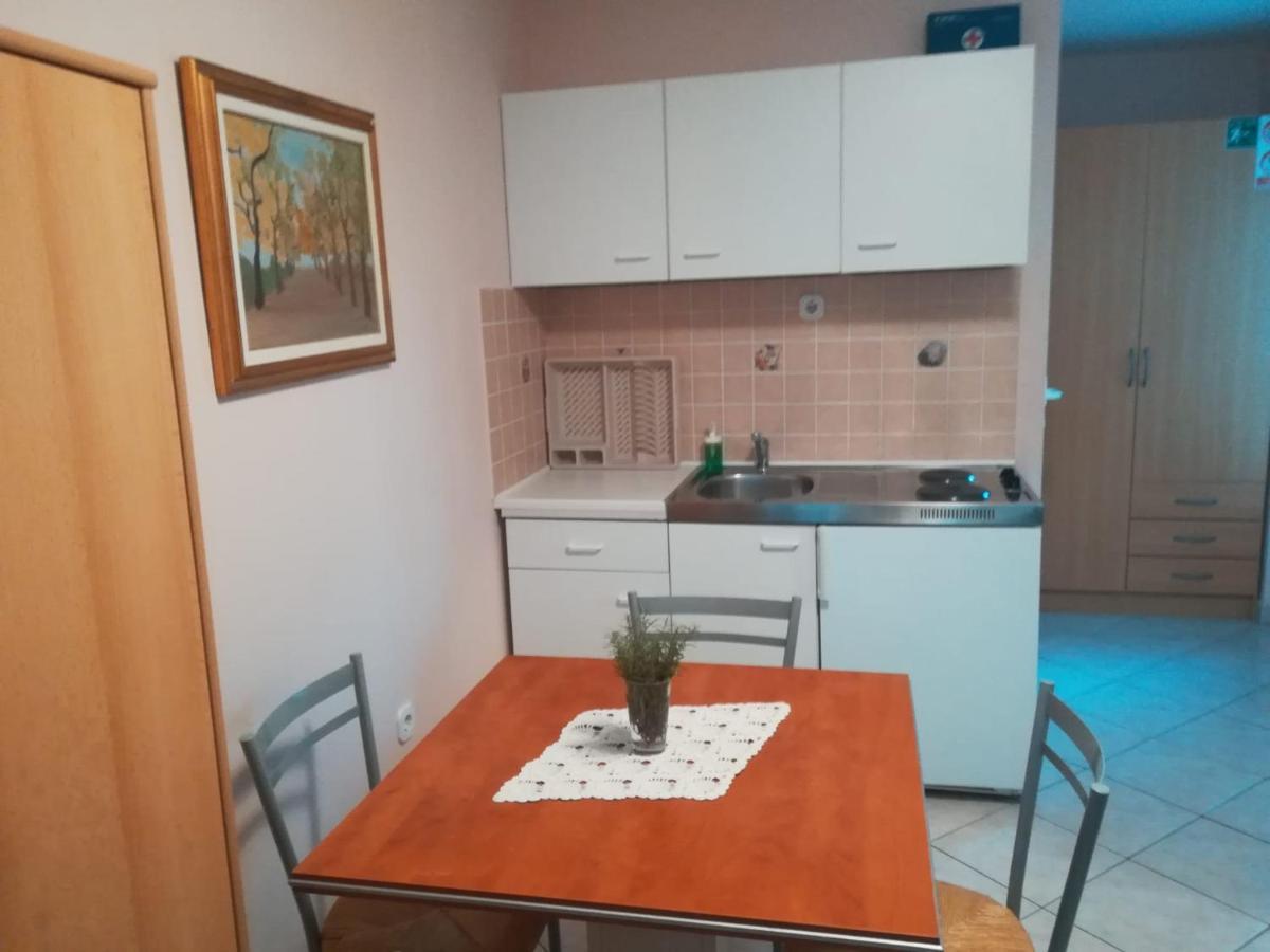 Apartment Apartmani Selce